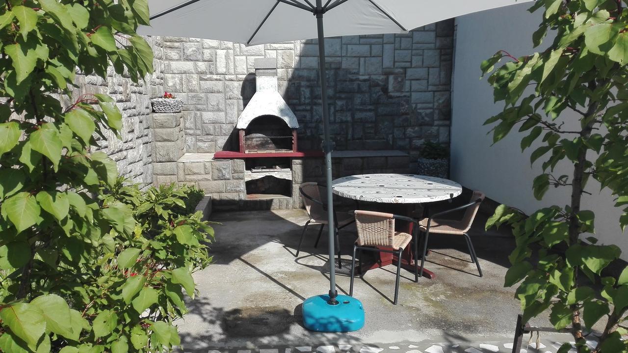 Apartment Dunja Сен Екстериор снимка