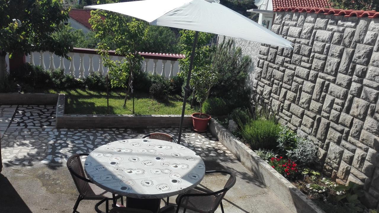 Apartment Dunja Сен Екстериор снимка